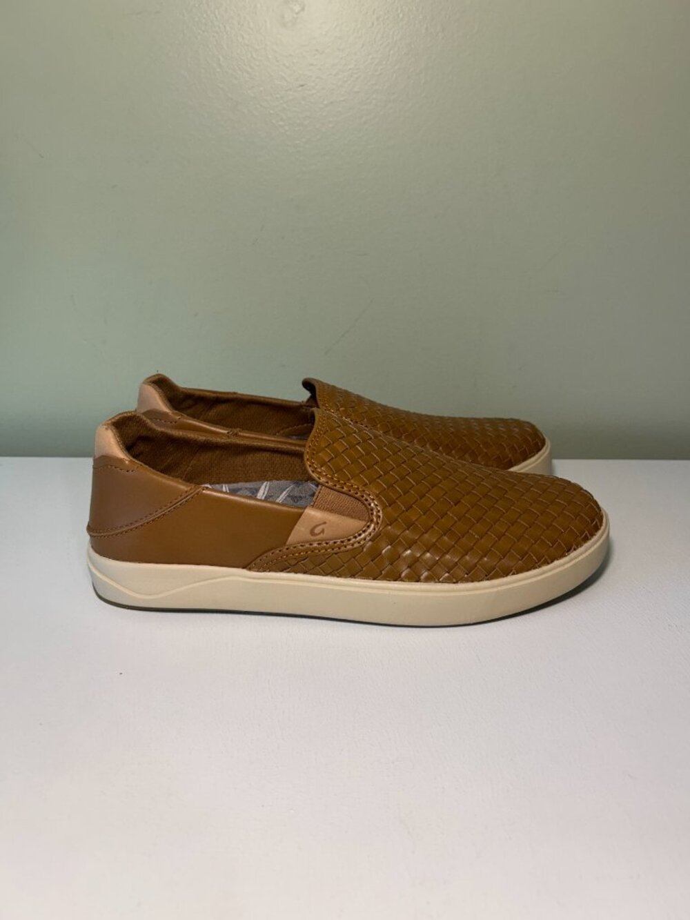 Olukai Men's Lae‘ahi Lauhala Woven Leather Shoes - Picture 3 of 15